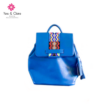Load image into Gallery viewer, Leather Backpack with Art Huichol