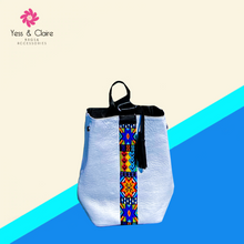 Load image into Gallery viewer, Golf Leather White &amp; Black with Huichol Art